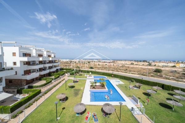 Ático en venta en Ático en Lomas de Cabo Roig, Orihuela, Orihuela photo 1