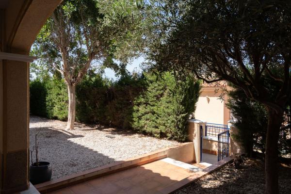 Chalet adosado en venta en  Chalet adosado en Calle Río Esla, Mil Palmeras, Pilar de la Horadada , Pilar de la Horadada photo 3