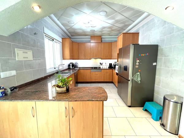 Independent chalet for sale in Casa o chalet independiente en Plaza Poligono 3, Sax, Sax
 photo 1