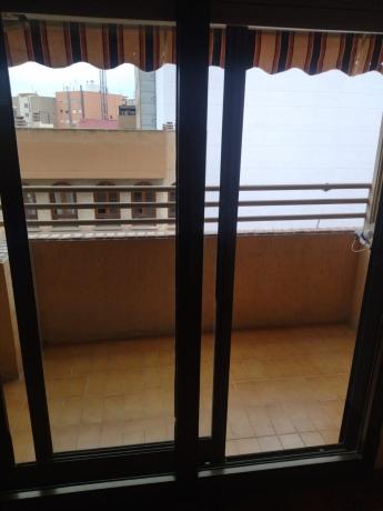 Продажа квартиры на Piso en Calle del Tucuman, Ensanche-Diputación, Alicante / Alacant, Аликанте / Алакант
thumbnail 2