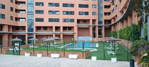 Venta de piso en Piso en Calle José García Sellés, 1, Garbinet - Parque de las Avenidas, Alicante / Alacant, Alicante / Alacant
photo 1