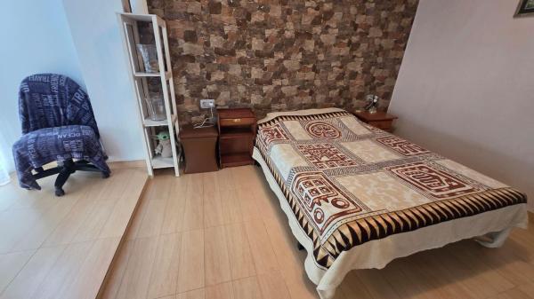 Apartment for sale in Piso en Passatge Bañuls, Campoamor, Alicante / Alacant, Alicante thumbnail 3