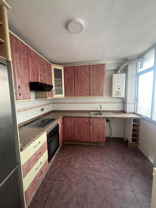 Venta de piso en Piso en Calle Cefeo, 73, Ciudad de Asís, Alicante / Alacant, Alicante / Alacant
 photo 3