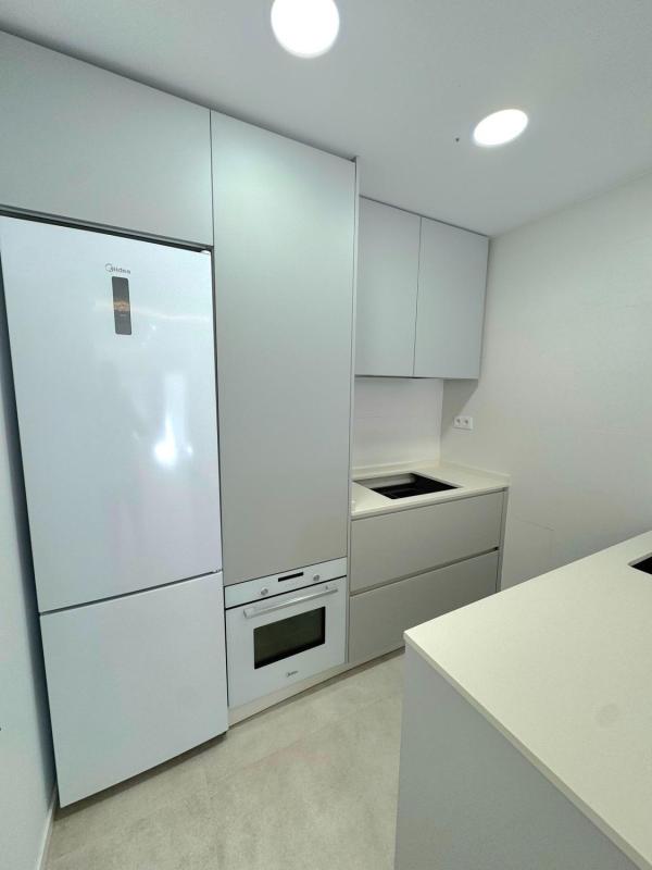 Продажа квартиры на Piso en Calle de Donoso Cortés, Carolinas Bajas, Alicante / Alacant, Аликанте / Алакант
 photo 5