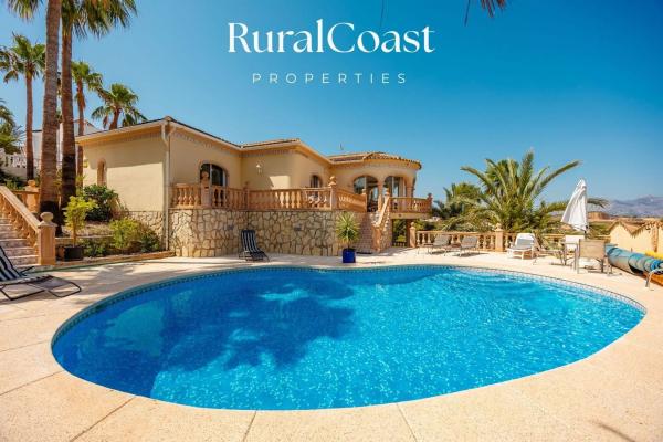 Casa o chalet independiente en Calle Serra Bernia, Montebello - Nou Espai, La Nucia thumbnail 1