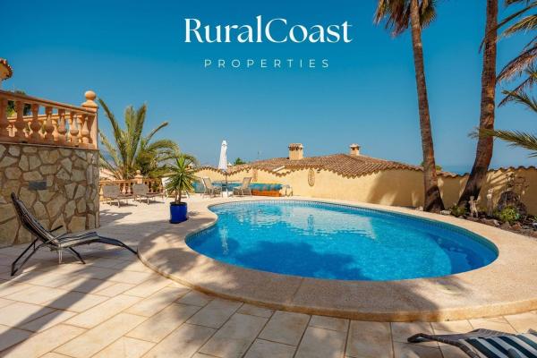 Casa o chalet independiente en Calle Serra Bernia, Montebello - Nou Espai, La Nucia thumbnail 2