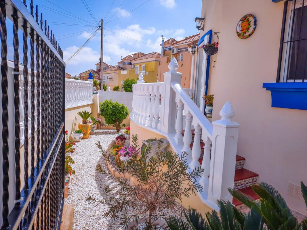 Продажа отдельного шале в Casa o chalet independiente en Garrucha, Blue Lagoon - Galán, San Miguel de Salinas, Сан-Мигель-де-Салинас photo 3