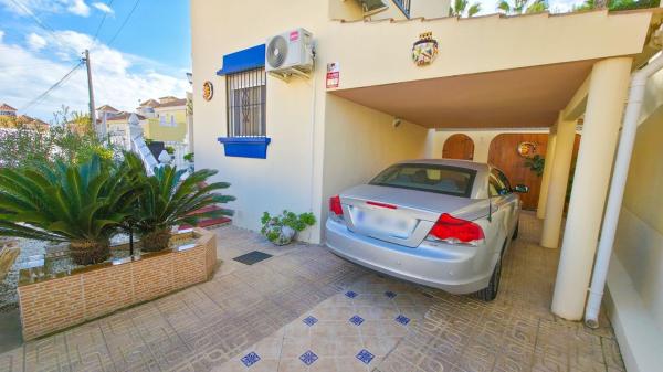 Independent chalet for sale in Casa o chalet independiente en Garrucha, Blue Lagoon - Galán, San Miguel de Salinas, San Miguel de Salinas
 photo 4