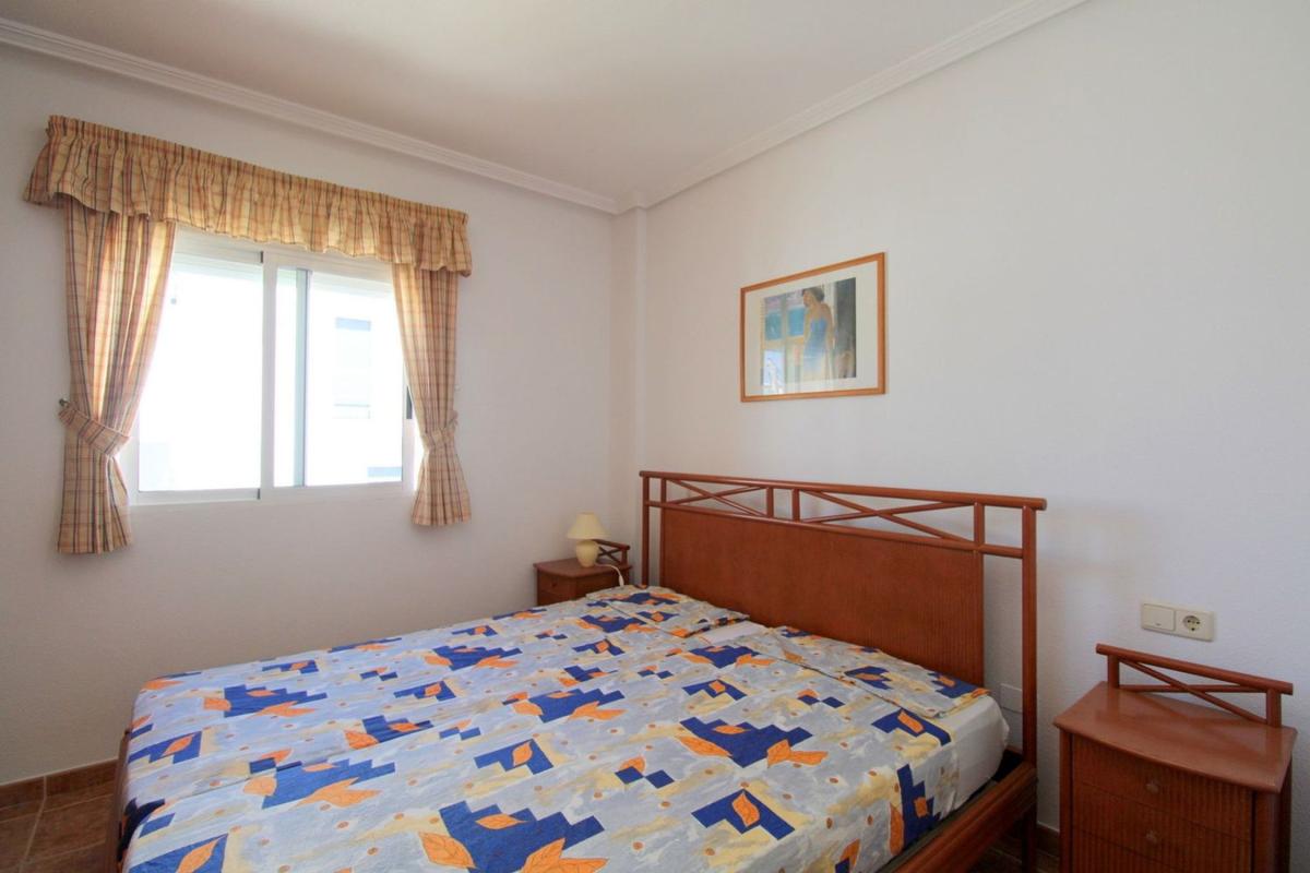 Sprzedaż mieszkania w Piso en La Ciñuelica - Villa Rosa, Orihuela, Orihuela
photo 4