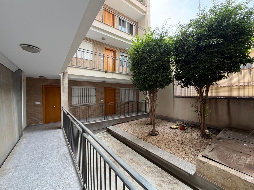 Venta de piso en Piso en Avenida Primero de Mayo, 7, Centro, San Vicente del Raspeig, San Vicente del Raspeig
photo 1