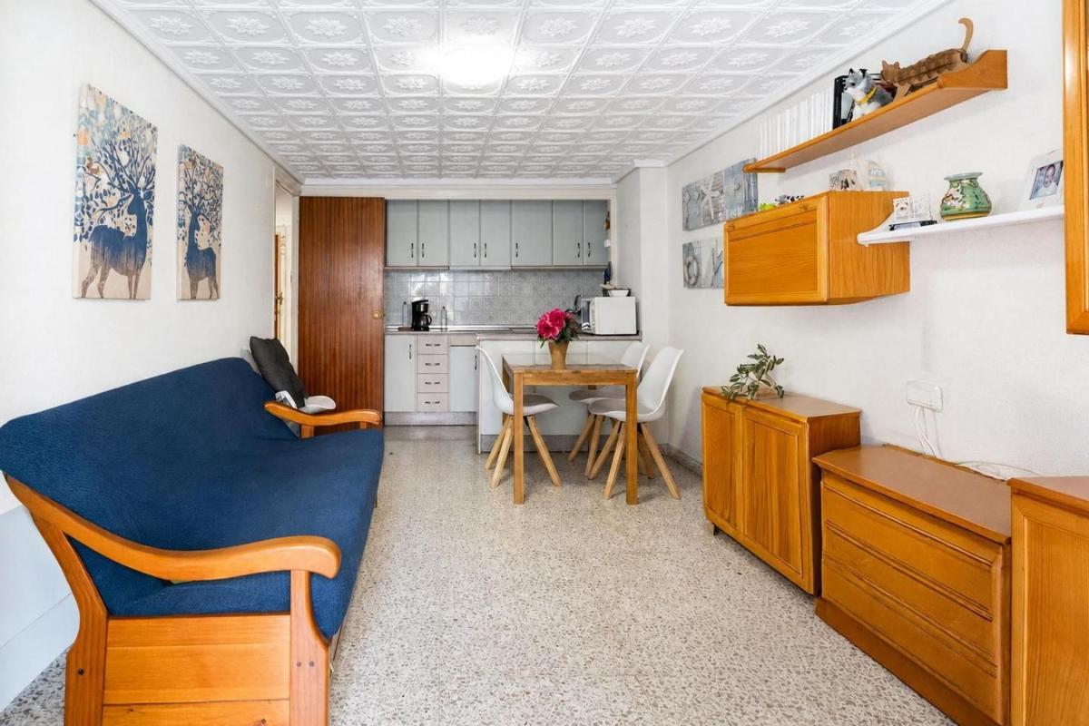 Продажа квартиры на Piso en Pasaje Granada, Puerto, Santa Pola, Санта Пола
photo 2