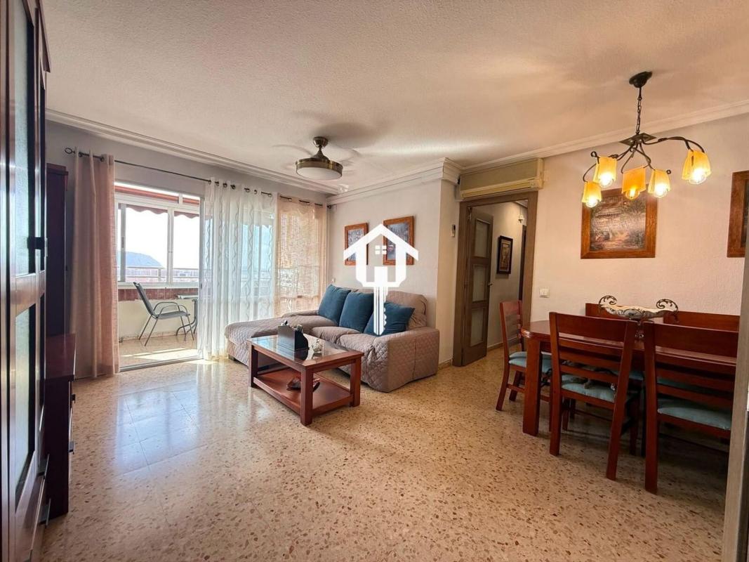 Sale of apartment in Piso en Cronista Vte Martinez Mor, Juan XXIII, Alicante / Alacant, Alicante
 photo 4