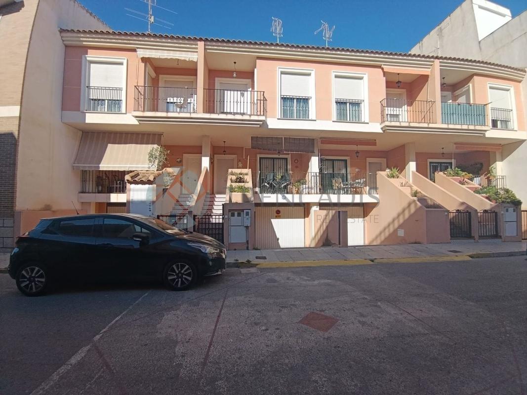 Sprzedaż szeregowego domku w Chalet adosado en Calle Castaños, Almoradí , Almoradí photo 1