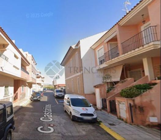 Dom szeregowy na sprzedaż w Chalet adosado en Calle Castaños, Almoradí , Almoradí thumbnail 1
