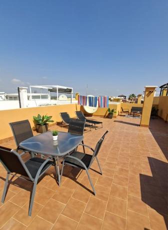 Sale of flat in Piso en Zona Lago - Los Almendros, Orihuela, Orihuela
photo 1