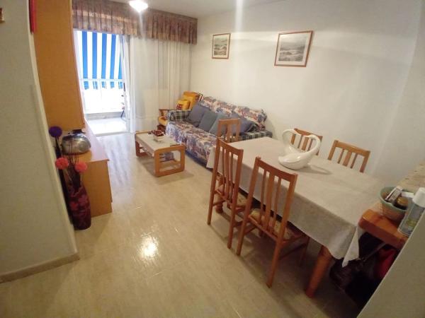 Sprzedaż mieszkania w Piso en Calle Hermanos Bazán, 4, Las Viñas, Guardamar del Segura, Guardamar del Segura
thumbnail 1