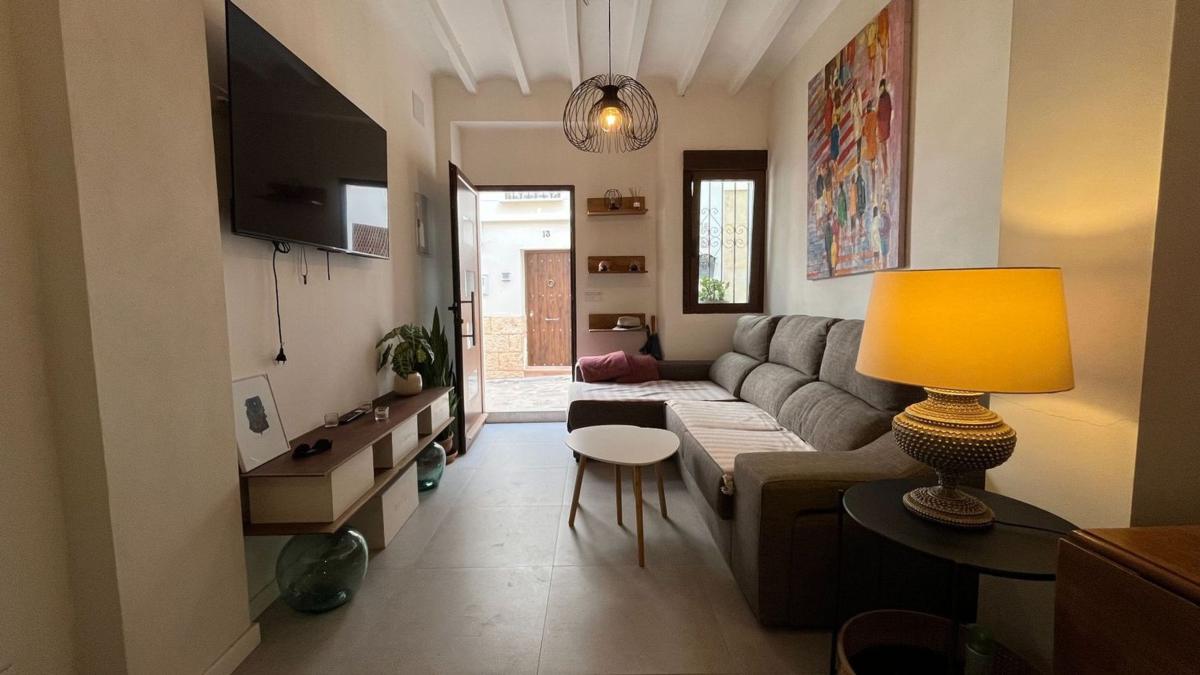 Nieruchomości na sprzedaż i do wynajęcia w Hiszpanii photo 1