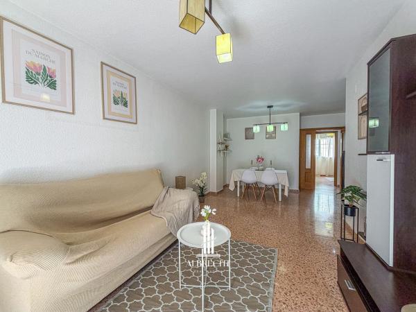 Venta de piso en Piso en Calle del Metge Francisco Boix, Villafranqueza, Alicante / Alacant, Alicante / Alacant
 photo 1