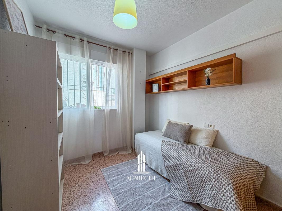 Venta de piso en Piso en Calle del Metge Francisco Boix, Villafranqueza, Alicante / Alacant, Alicante / Alacant
 photo 5