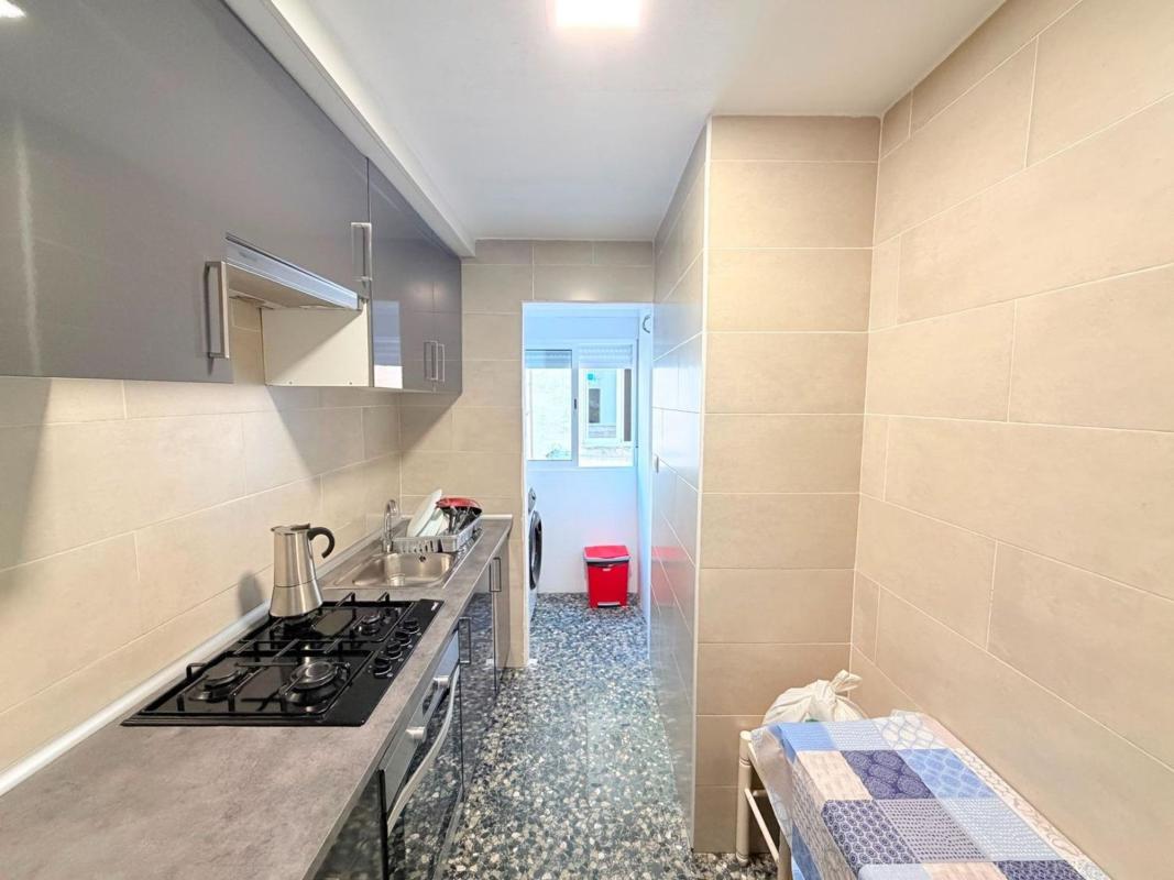 Продажа квартиры на Piso en Carolinas Bajas, Alicante / Alacant, Аликанте / Алакант
 photo 3
