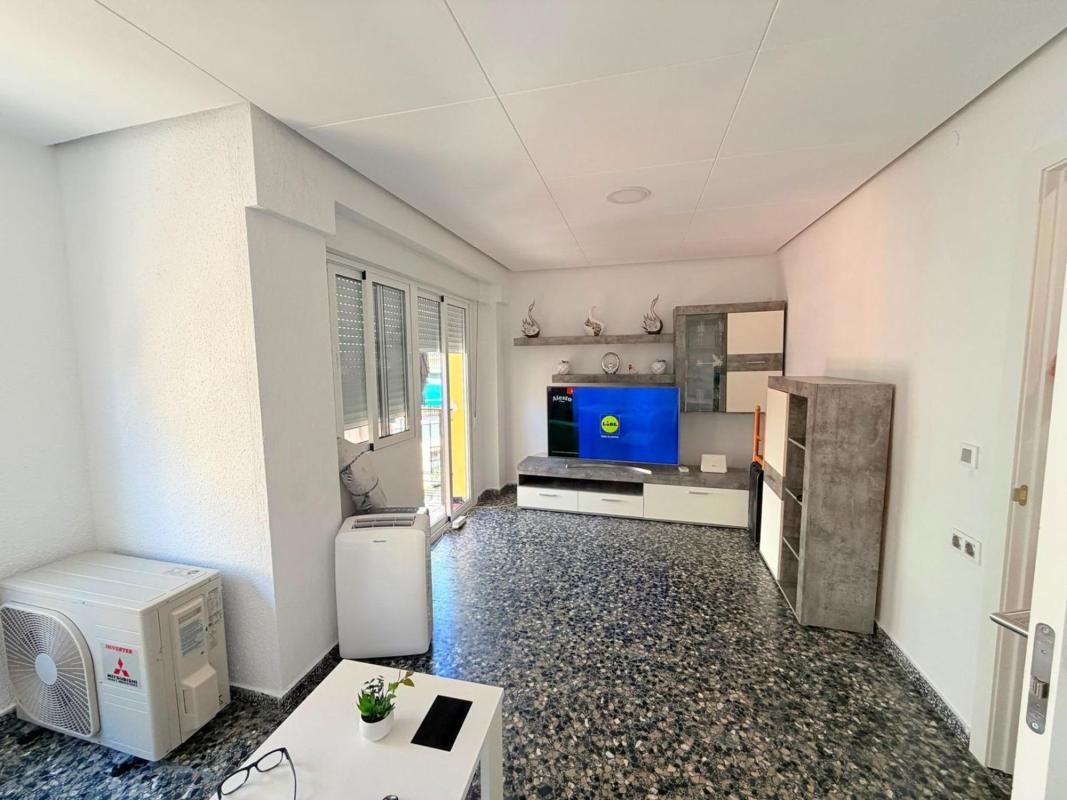 Продажа квартиры на Piso en Carolinas Bajas, Alicante / Alacant, Аликанте / Алакант
 photo 4