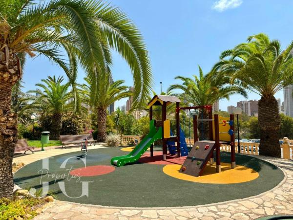 Продажа квартиры на Piso en Calle Badiola, 1, Alitana - Casablanca, La Villajoyosa / Vila Joiosa, Ла Виллахойоса / Вила Хойоса
thumbnail 2