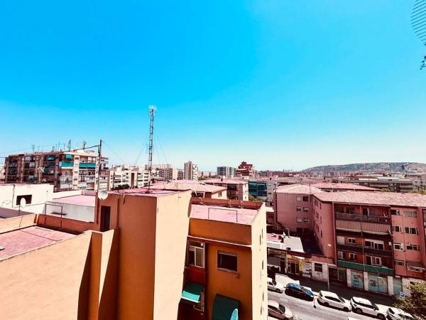 Piso en venta en Piso en Carolinas Altas, Alicante / Alacant, Alicante / Alacant photo 1