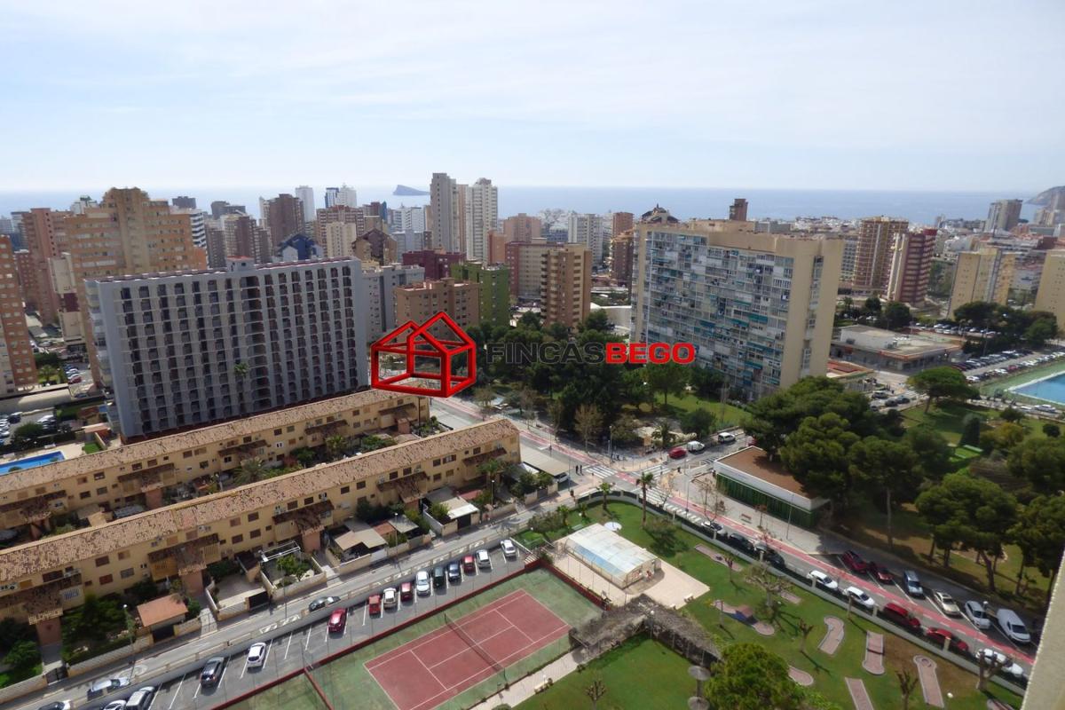 Venta de piso en Piso en Calle Noruega, 4, Pueblo Levante, Benidorm, Benidorm
 photo 2