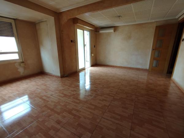 Venta de piso en Piso en Calle Mariano Benlliure, Reina Victoria-Miguel Hernández, Elche / Elx, Elche / Elx
 photo 4