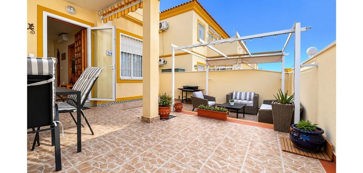 Sale of apartment in Piso en Calle Niágara s/n, Playa Flamenca, Orihuela, Orihuela
photo 5