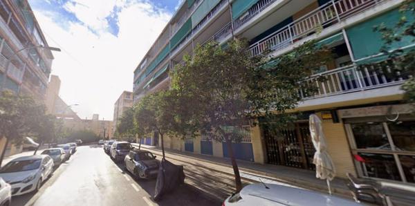 Sprzedaż mieszkania w Piso en Calle Inmaculada del Pla, Plà del Bon Repòs-La Goteta, Alicante / Alacant, Alicante / Alacant
thumbnail 2