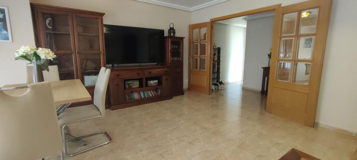 Sale of apartment in Piso en Carolinas Bajas, Alicante / Alacant, Alicante
 photo 3