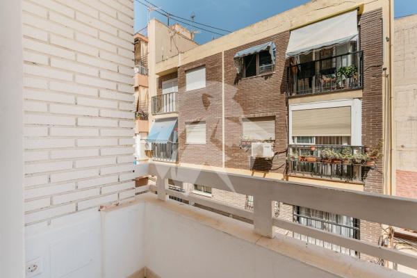 Piso en venta en Piso en Calle Doctor Buades, Carolinas Altas, Alicante / Alacant, Alicante / Alacant photo 3