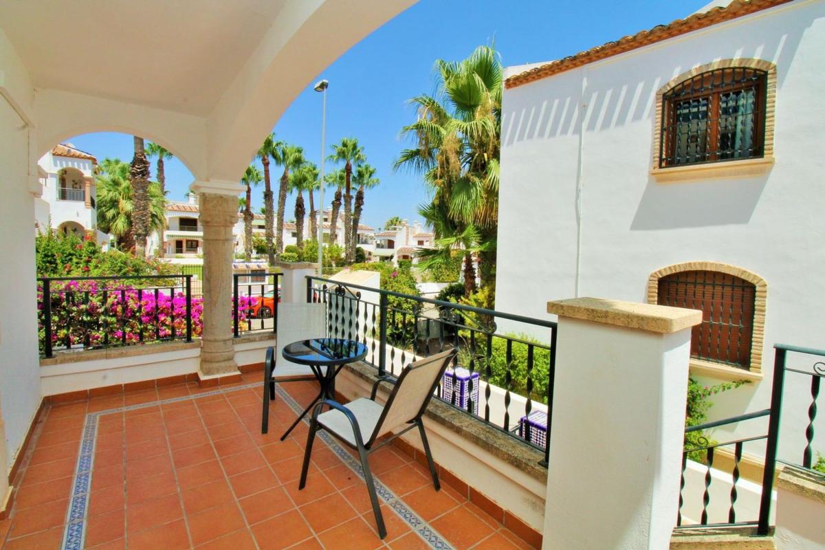 Sale of apartment in Piso en Calle la Boheme, 17, Villamartín, Orihuela, Orihuela
photo 4