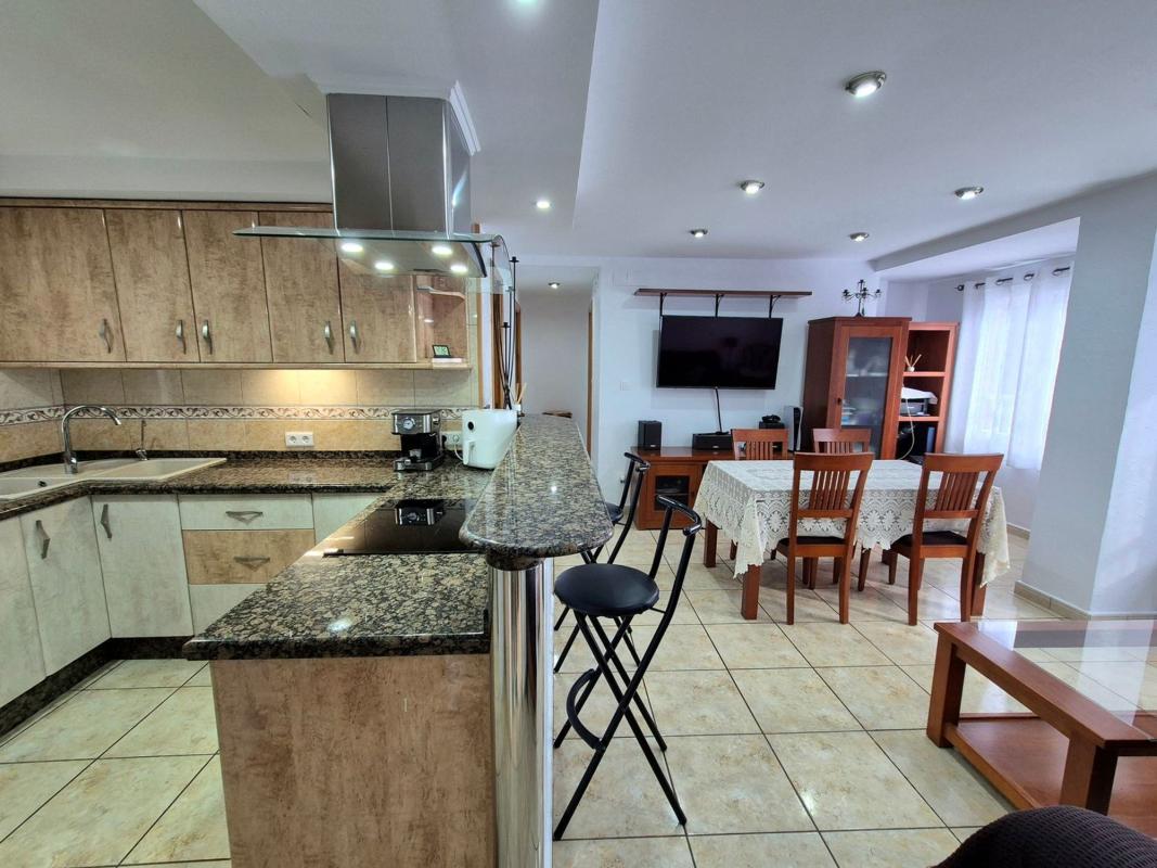 Продажа квартиры на Piso en Calle de Sant Antoni, 40, Centro, Santa Pola, Санта Пола
photo 1