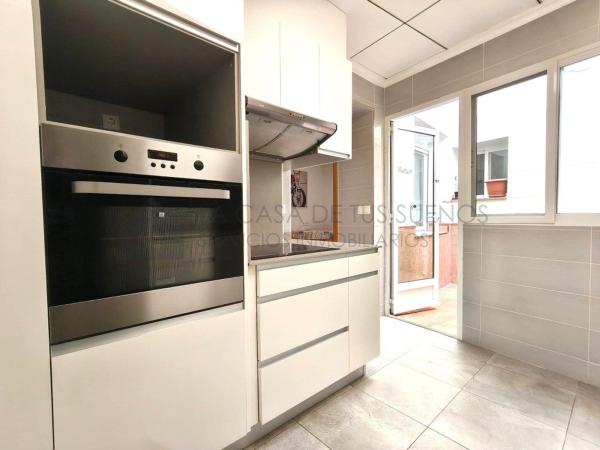 Independent chalet for sale in Casa o chalet independiente en Calle Lirio, Sax, Sax
 photo 1