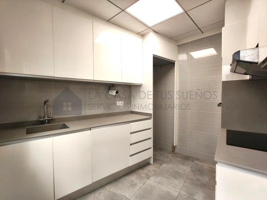 Продажа отдельного шале в Casa o chalet independiente en Calle Lirio, Sax, Сакс photo 2