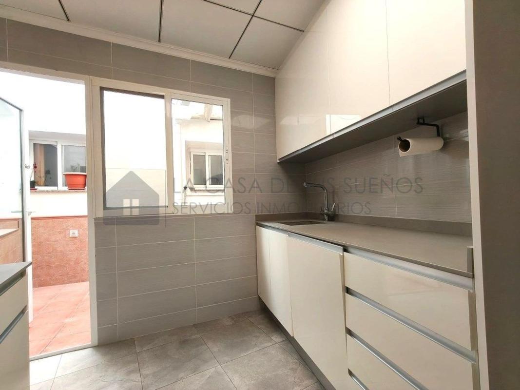 Продажа отдельного шале в Casa o chalet independiente en Calle Lirio, Sax, Сакс photo 5