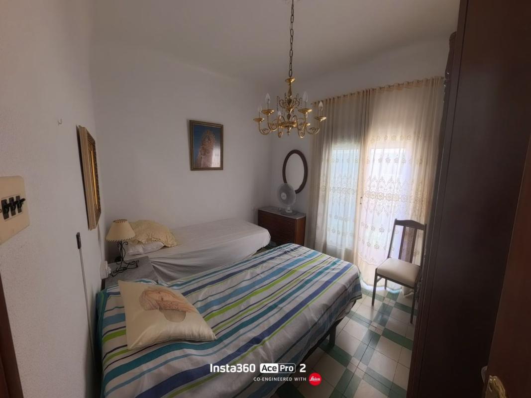 Продажа квартиры на Piso en Poeta Zorrilla, Carolinas Bajas, Alicante / Alacant, Аликанте / Алакант
 photo 3