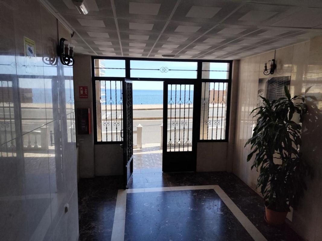 Sprzedaż mieszkania w Piso en Avenida de Villajoyosa, La Albufereta, Alicante / Alacant, Alicante / Alacant
 photo 5