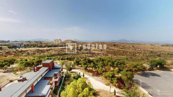 Квартира на продажу на Piso en Calle Pintor Pedro Camacho, Ciudad Elegida, Alicante / Alacant, Аликанте / Алакант photo 1