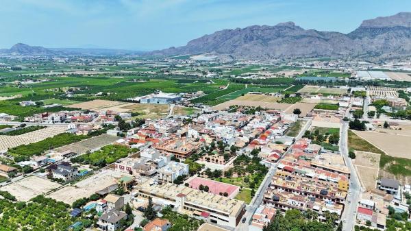 Dom szeregowy na sprzedaż w Chalet adosado en Calle las Escuelas, Desamparados-Hurchillo-Torremendo, Orihuela , Orihuela photo 1