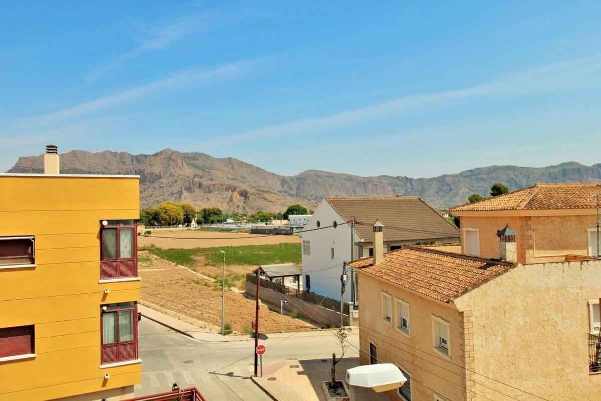 Sale of townhouse in  Chalet adosado en Calle las Escuelas, Desamparados-Hurchillo-Torremendo, Orihuela , Orihuela photo 5