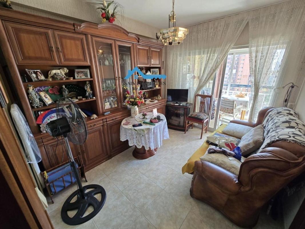 Venta de piso en Piso en Pueblo Levante, Benidorm, Benidorm
 photo 3