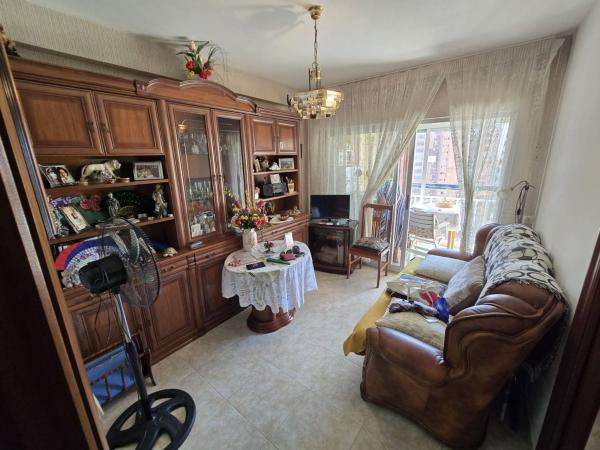 Sale of flat in Piso en Pueblo Levante, Benidorm, Benidorm
thumbnail 2