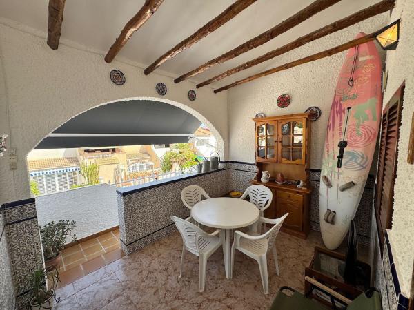 Chalet adosado en venta en  Chalet adosado en Vikingo, 208, Mil Palmeras, Pilar de la Horadada , Pilar de la Horadada photo 1