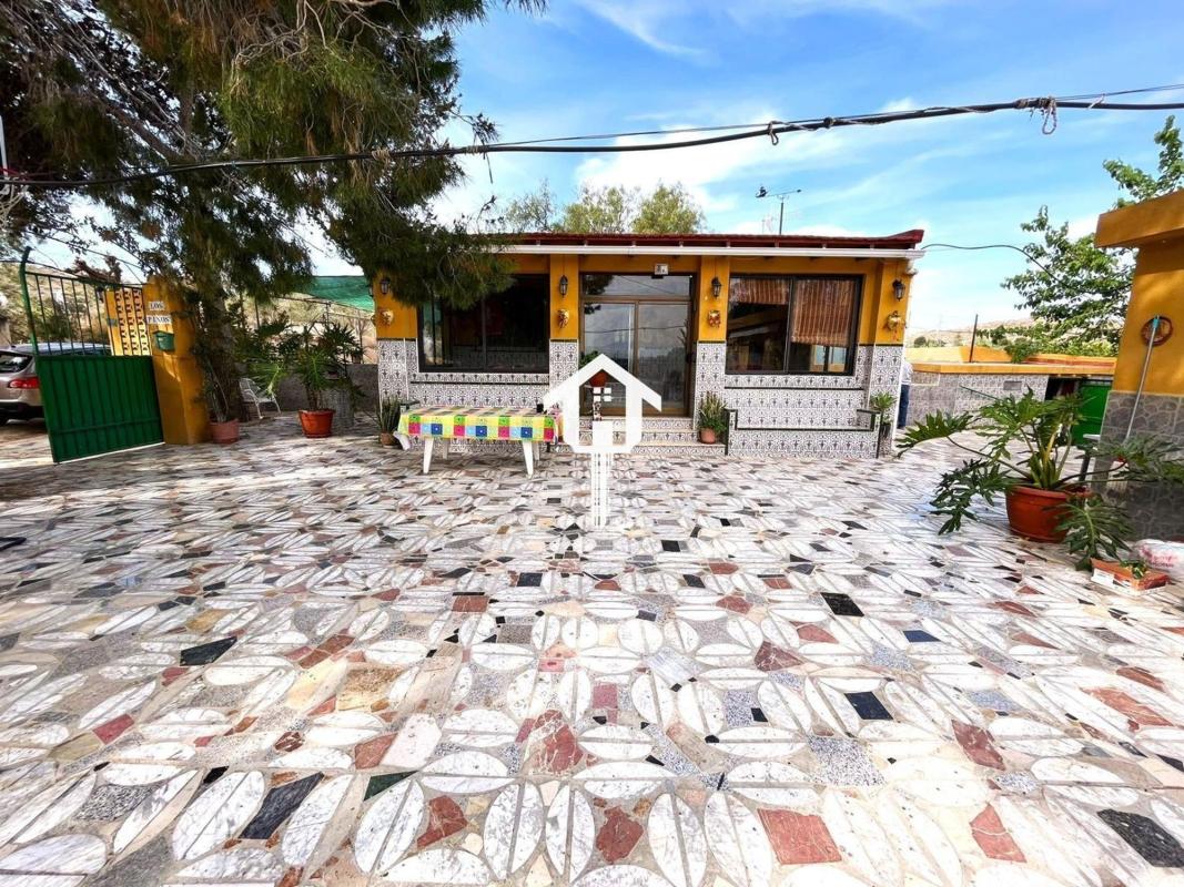 Sprzedaż niezależnego domku jednorodzinnego w  Casa o chalet independiente en Calle Santa Anna, 12, Raval de Santa Teresa-El Asilo, Elche / Elx, Elche / Elx photo 2
