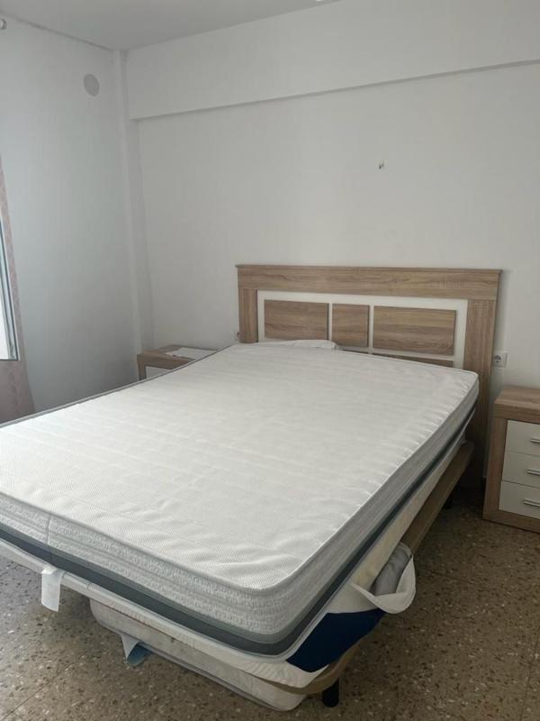 Продажа квартиры на Piso en Calle General Serrano s/n, Carolinas Bajas, Alicante / Alacant, Аликанте / Алакант
photo 2