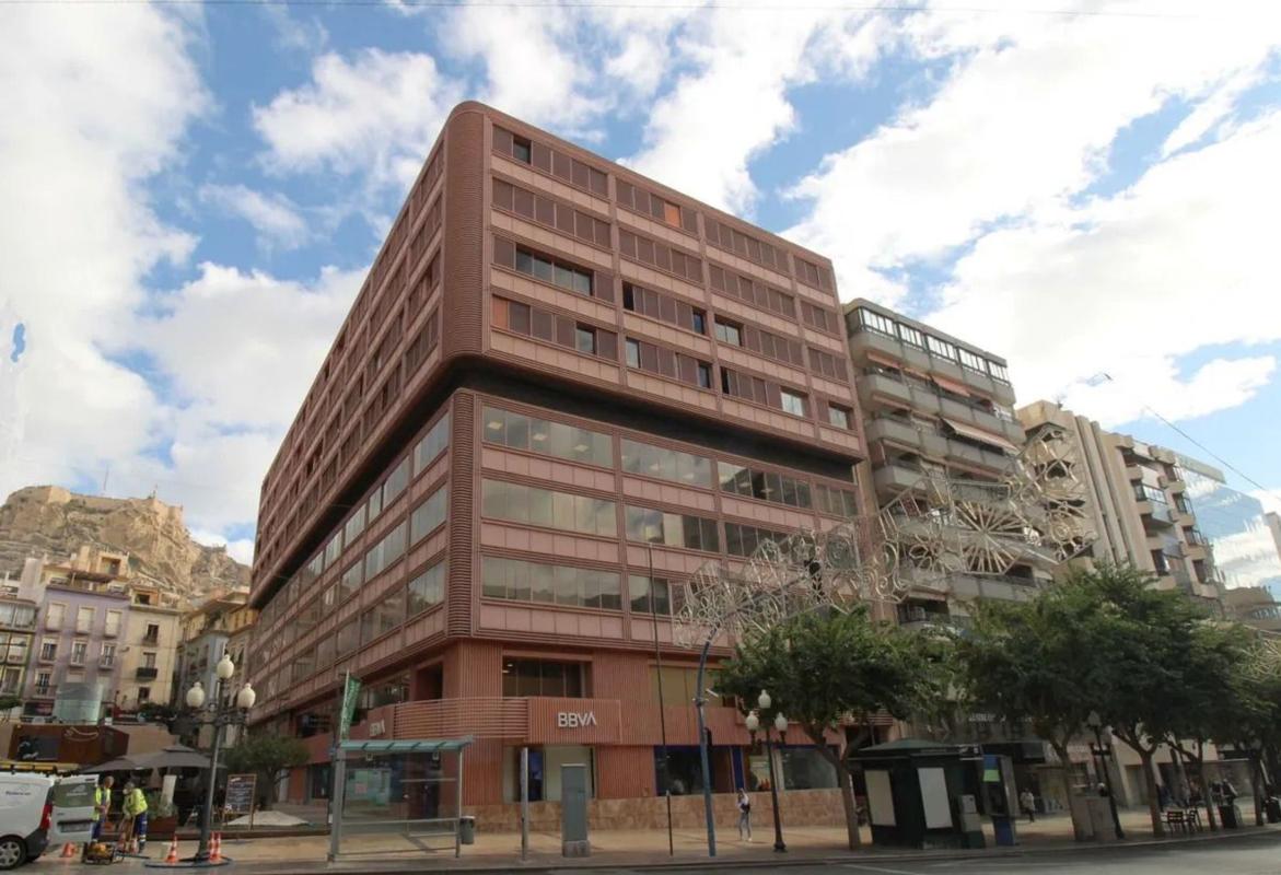 Venta de piso en Piso en Rambla de Méndez Núñez, 40, Casco Histórico-Santa Cruz, Alicante / Alacant, Alicante / Alacant
photo 1