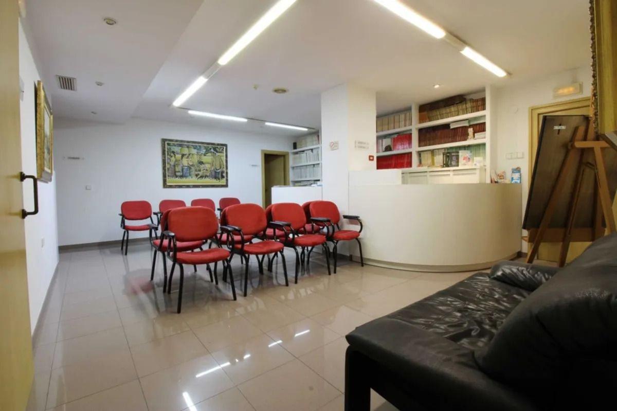 Venta de piso en Piso en Rambla de Méndez Núñez, 40, Casco Histórico-Santa Cruz, Alicante / Alacant, Alicante / Alacant
photo 4